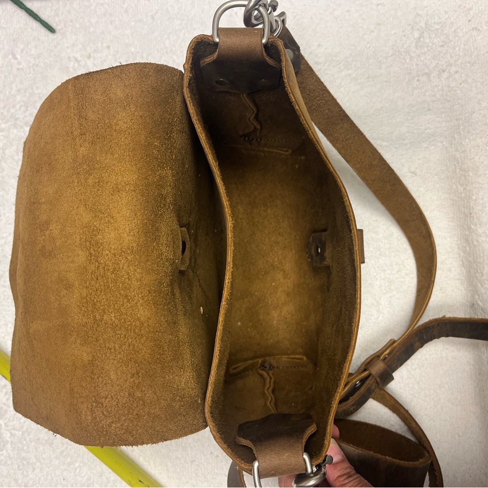 Colsen Keane Vintage-Style Brown Leather Crossbody with Metal Hook Detail - Picture 7 of 8